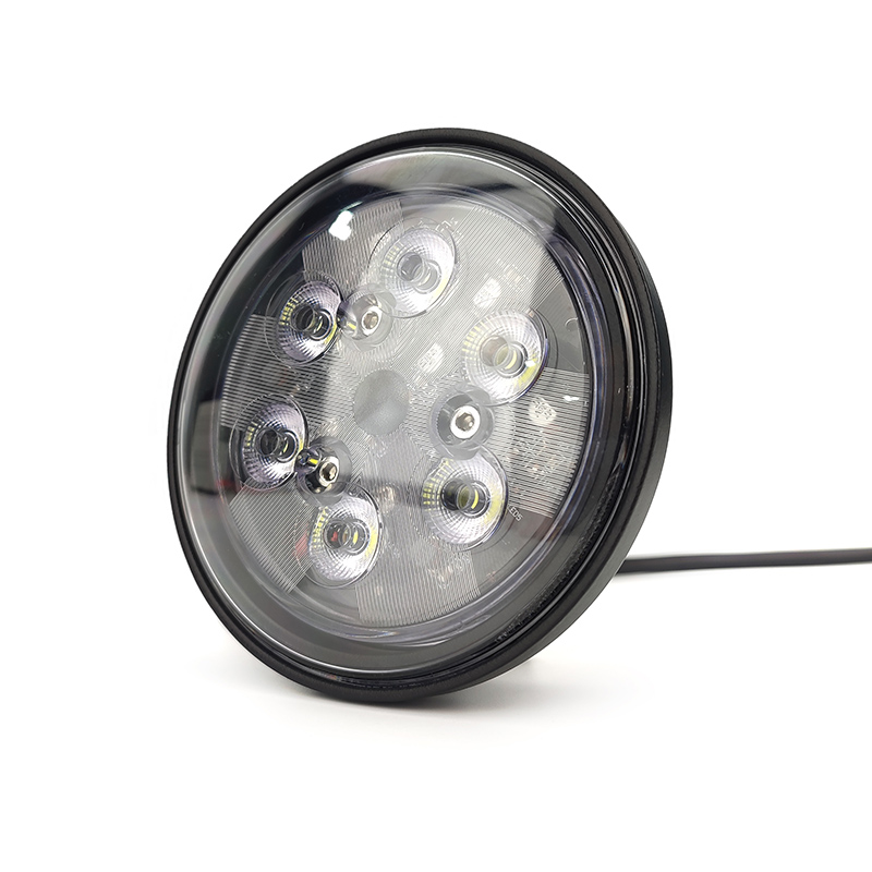 4.5 Inch  30W 6000K Flood Beam IP67 Waterproof Round LED Tractor Headlight - Wetech
