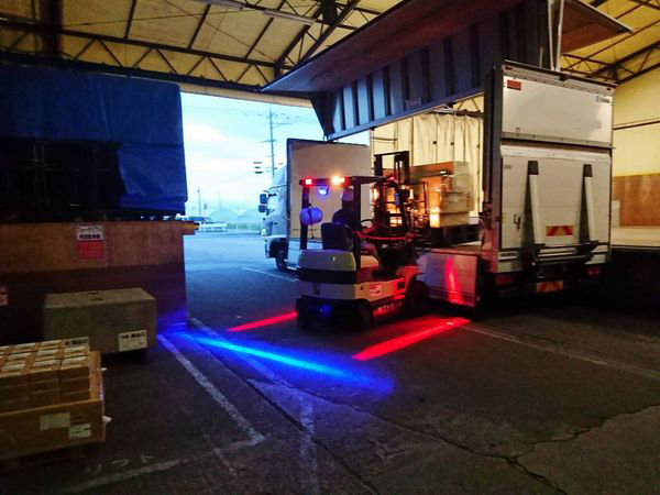Why Blue Safety Lights Are a Must for Forklifts & Industrial Vehicles?